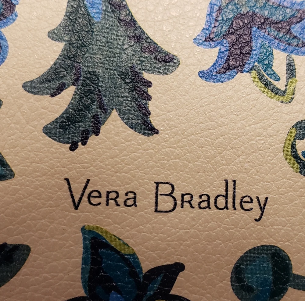 Vera Bradley Hardcover Journal with Embossed Pen – Blue Floral Pattern NWOT - Picture 3 of 9